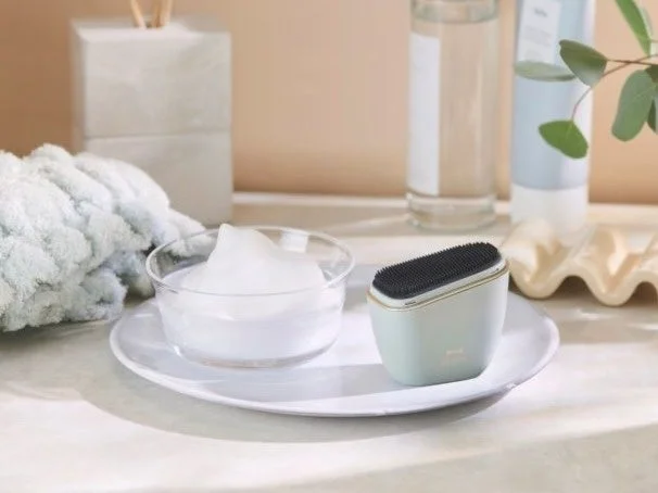 BRUNOイオン洗顔ブラシと泡